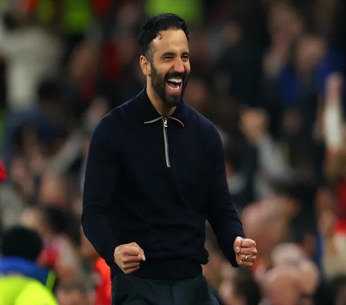 曼联的阿莫林时代一年记：进攻端焕然一新，防守痼疾仍待解决