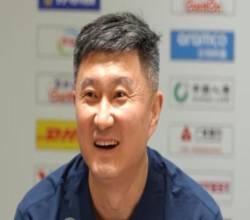 广东球迷怒了！记者：陈家政是否获更多机会杜锋：把谁换下