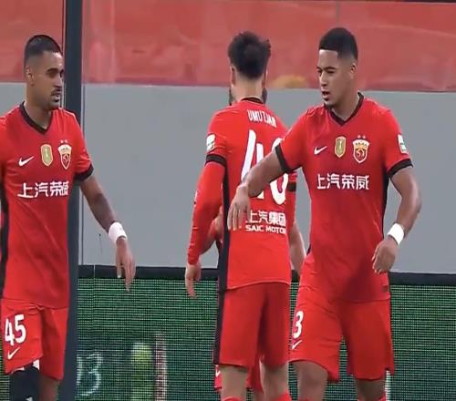 30！单场两脚世界波中卫飞铲乌龙豪门6战5胜中超争冠格局再变