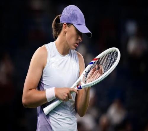 斯瓦泰克连续69站比赛首秀过关，上次首轮输球还是2021年