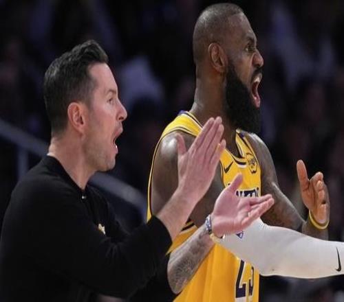 惨败后湖人内讧：詹姆斯反击雷迪克的背后，是对东契奇不满