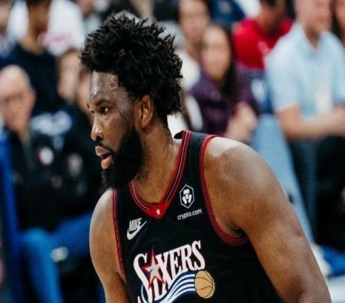 仇人见面分外眼红，大帝38分打爆唐斯，布伦森31+5+6率队复仇76人