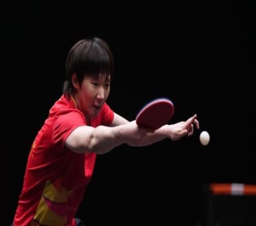 WTT香港总决赛女单决赛王曼昱击败蒯曼夺冠