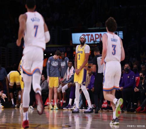 小前锋的进化史诗：从辅助到主宰，NBA历史顶尖三号位盘点和排名