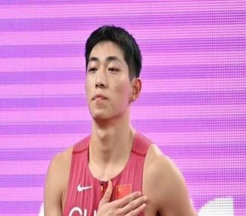 时隔14年，继2011年后中国队再次三人晋级世锦赛男子110米栏半决赛