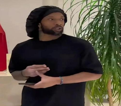 辽篮续约威尔斯！网友：休赛期辽篮引援不靠谱，辽篮要摆烂吗