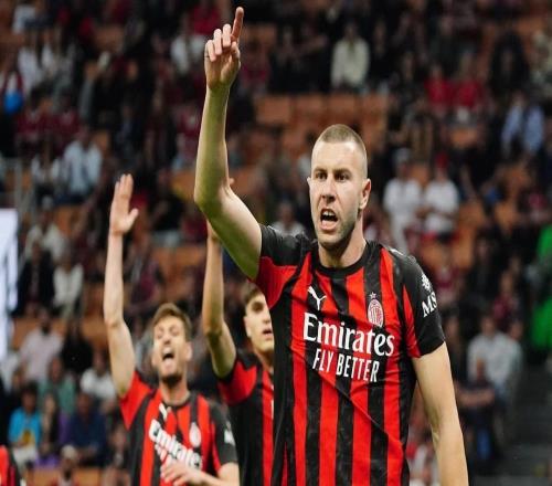 跟队记者：帕夫洛维奇有90%的可能性出战卡利亚里