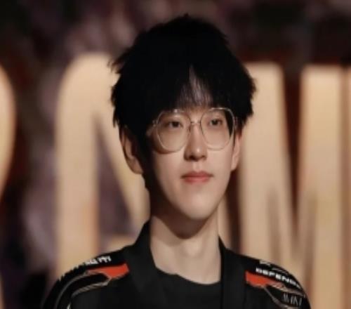 韩网小道消息：NS.ScoutClozerdeokdamPeter去DNF