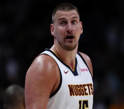 历史第1！联盟第1！约基奇刷爆NBA纪录，他还要抢MVP+总冠军