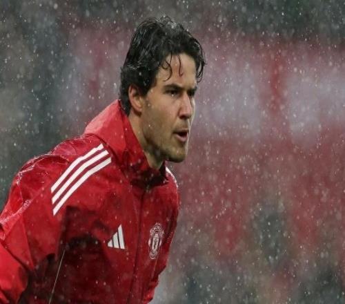 拉门斯横空出世，曼联门将难题终迎破局之人