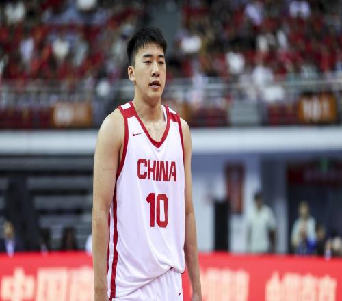 明年参加NBA选秀媒体人：王俊杰才20岁想在海外闯荡历练是好事