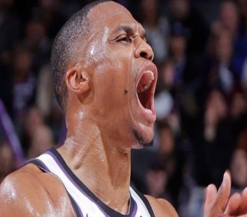 韦少第204次三双击退勇士加冕NBA历史后卫篮板王