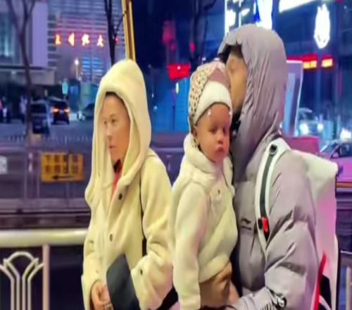 伤心！辽宁队小外援带着老婆、孩子默默地离开沈阳无人送别