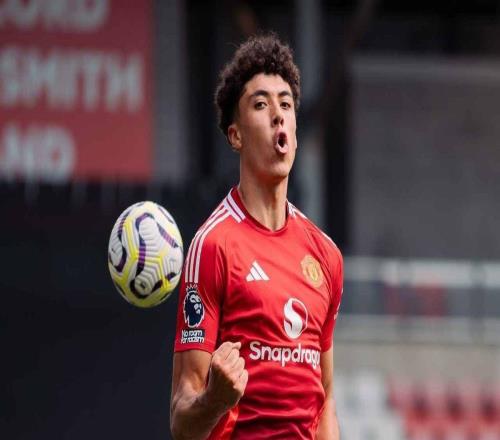 跟队：曼联19岁前锋惠特利将外租英甲布拉德福德城