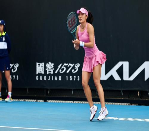 澳网首场金花德比大战宣告流产！韦思佳意外伤退无缘同马烨欣会师