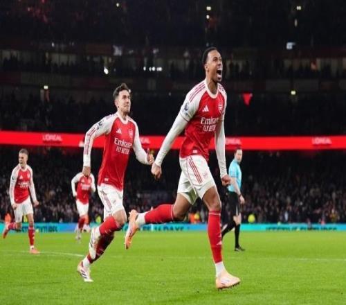 【英超】榜首大战4比1横扫！阿森纳终结维拉11连胜