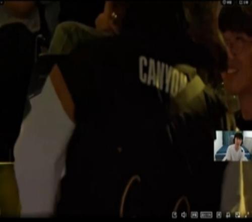 Cryin：这把游戏内容看下来感觉GEN挺窒息的，全场没看到什么机会