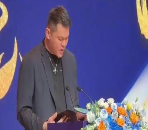 广东男篮举办CBA出征仪式：朱芳雨放话冲第12冠，杜锋点名崔永熙