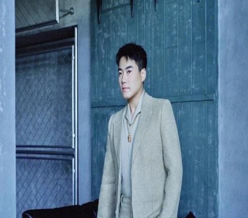 梁靖崑登杂志封面：摄影师镜头里的我和乒乓