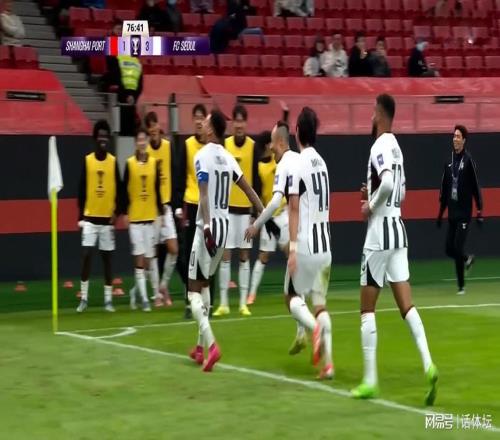 林皇大爆发！中超霸主完败，亚冠3连败将出局，张琳芃飞铲酿冲突