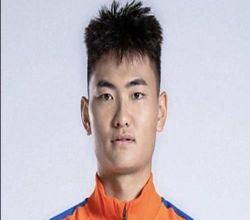 难以置信！前中超新星沦落泰丙联赛，鲁能出品，中国男足就这水平
